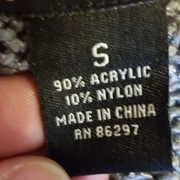 BCBG Maxazria Top Small - Picture 7 of 7